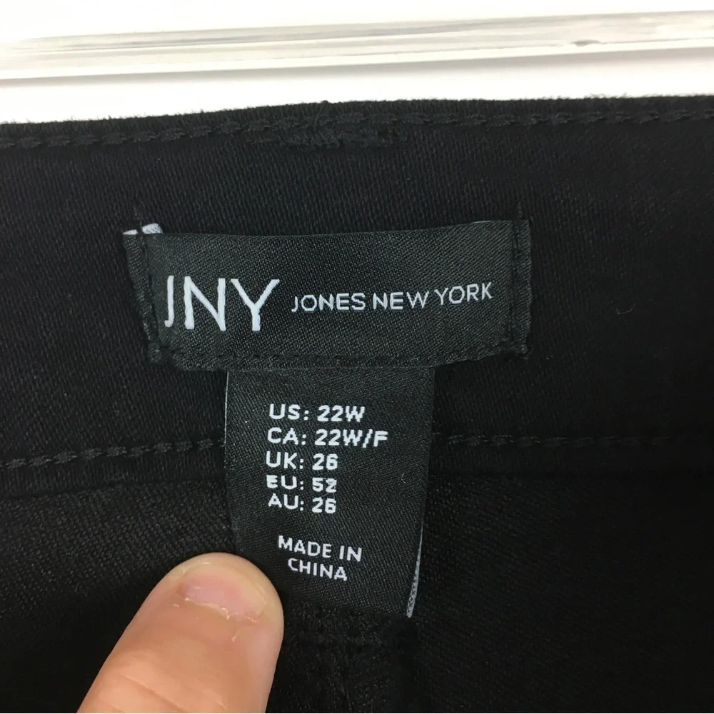 NWT Jones New York Repreve Black Jeans Sz 22W Stretch Skinny Eco Friendly Goth - Picture 2 of 13